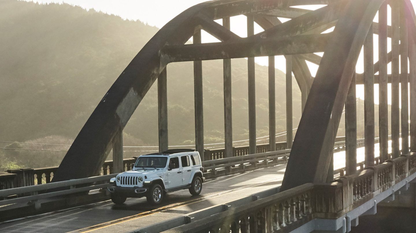 2020 Jeep Wrangler White Exterior Bridge Picture
